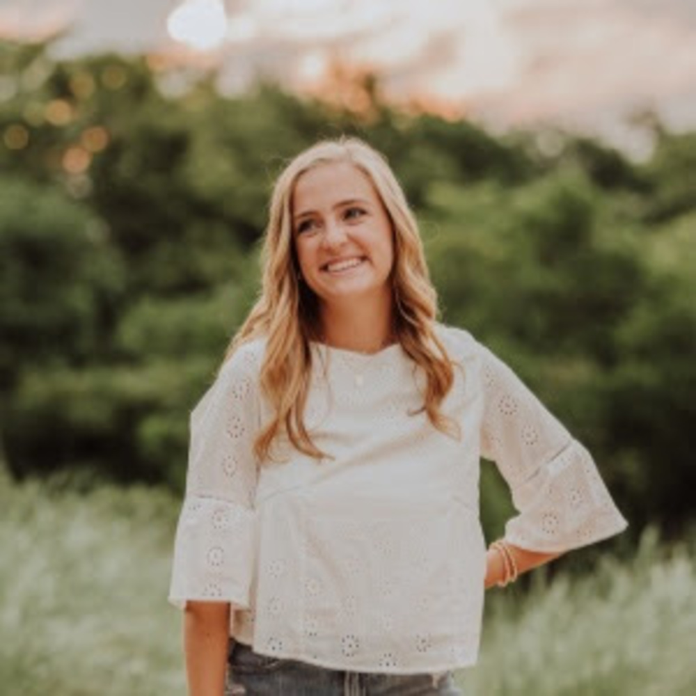 Meet your Posher, Alaina